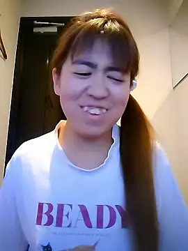 Snapshot of SAKI_saki_01 chatting on 09-27-25, 12:10 SAKI saki 01 online show from 09-27-25, 12:10