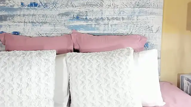 Jess555 online show from 10-12-25, 09:19