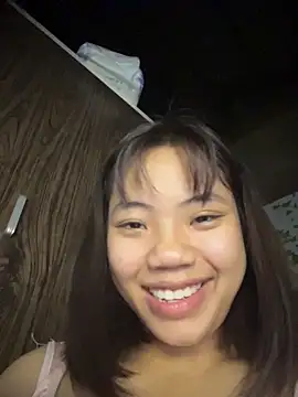 Snapshot of NinaChu chatting on 11-01-25, 05:37 NinaChu online show from 11-01-25, 05:37