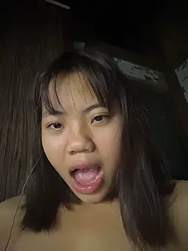 Snapshot of NinaChu chatting on 11-09-25, 05:55 NinaChu online show from 11-09-25, 05:55