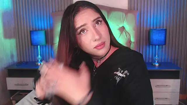 Bonnali lune online show from 01-15-26, 02:05