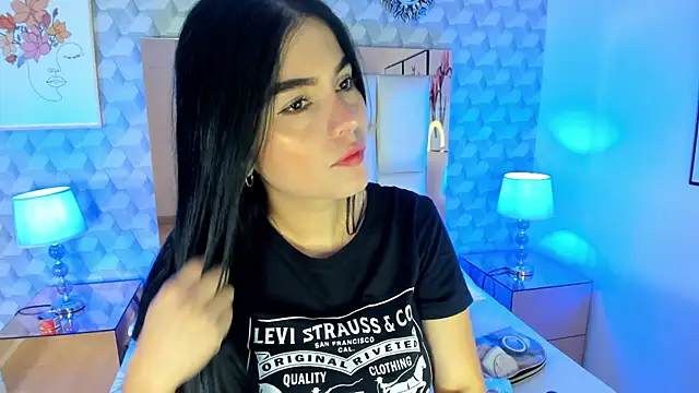 Sasha  sims   online show from 10-22-25, 12:38