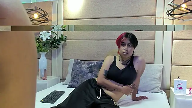 AnnieAndReach online show from 10-15-25, 08:09