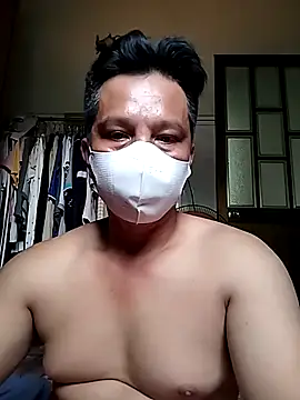 Snapshot of Bisexual86 chatting on 09-14-25, 04:22 Bisexual86 online show from 09-14-25, 04:22