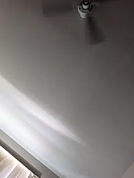 Snapshot of Anna-May97 chatting on 09-09-25, 09:03 Anna-May97 online show from 09-09-25, 09:03