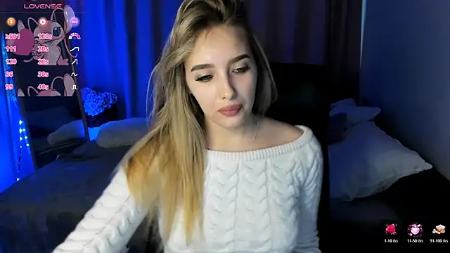 Snapshot of TaisiaHot chatting on 02-23-26, 08:55 TaisiaHot online show from 02-23-26, 08:55