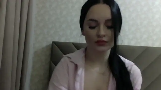Snapshot of Lulii24 chatting on 09-10-25, 08:31 Lulii24 online show from 09-10-25, 08:31