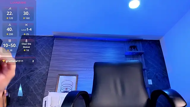 MadisonAnngel online show from 11-04-25, 07:35