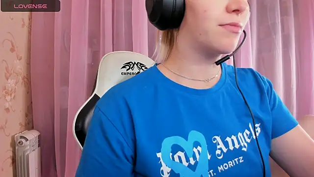 Anabel-Candy online show from 10-21-25, 06:25