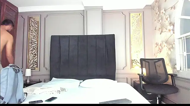 magnus serket online show from 10-08-25, 11:30