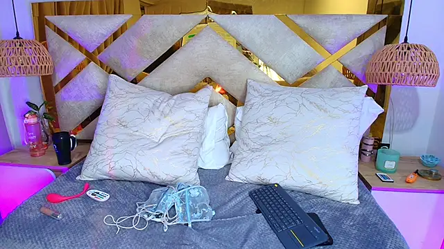 Scarlett Vegaa online show from 11-19-25, 12:27