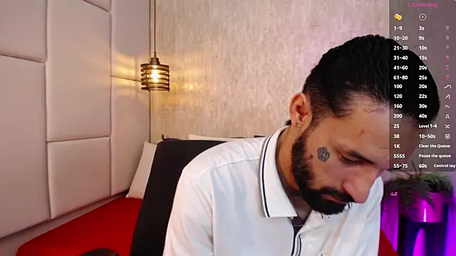 Hisoka 011 online show from 02-19-26, 07:43