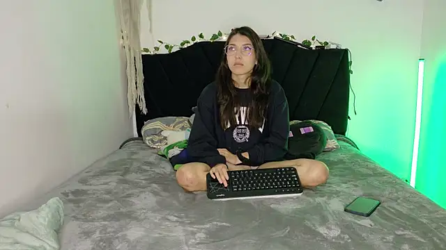 Conor Taylor online show from 10-07-25, 03:53