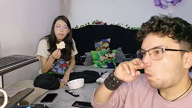 Conor Taylor online show from 10-16-25, 03:13