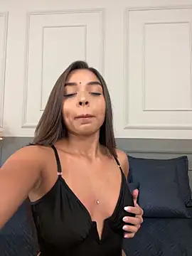 AnnyVega  online show from 10-11-25, 08:40