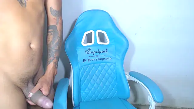 Snapshot of sensualduo chatting on 03-01-26, 05:09 sensualduo online show from 03-01-26, 05:09