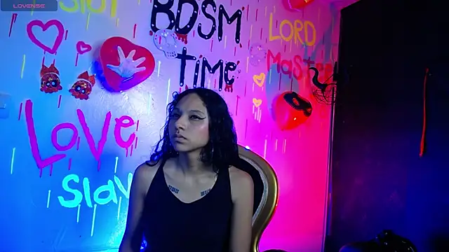 Sweettpleasure online show from 10-11-25, 02:15