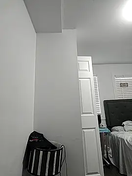 HothairyBoy2 online show from 12-17-25, 05:19