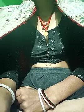 Shreya-couple online show from 11-17-25, 01:33