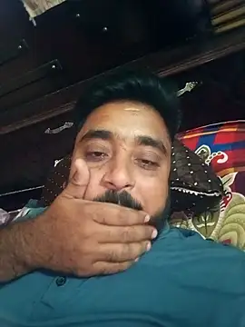 Snapshot of Raju_fuckerr chatting on 10-10-25, 08:13 Raju fuckerr online show from 10-10-25, 08:13