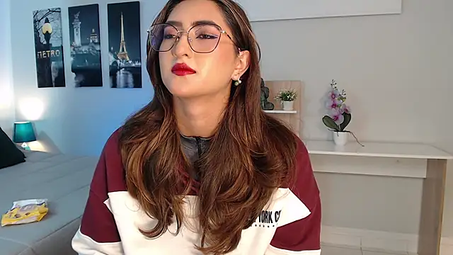 madame lottie online show from 09-13-25, 12:38