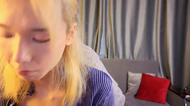 Snapshot of okerriella chatting on 01-15-26, 07:13 okerriella online show from 01-15-26, 07:13