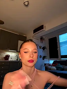 Snapshot of BabyAnais chatting on 12-14-25, 08:41 BabyAnais online show from 12-14-25, 08:41