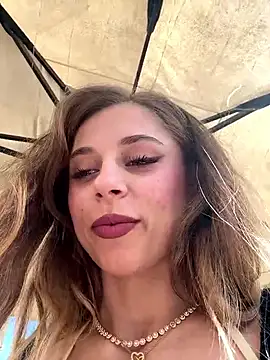 Snapshot of BabyAnais chatting on 04-07-26, 01:11 BabyAnais online show from 04-07-26, 01:11