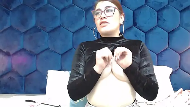 secretdream vc online show from 10-22-25, 02:45