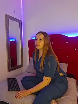 Scarlett Pink Rose online show from 11-04-25, 10:53