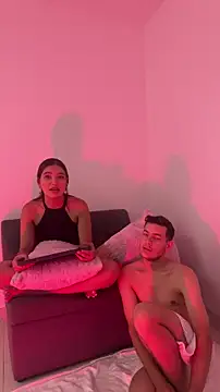 lara and danny online show from 10-17-25, 08:44