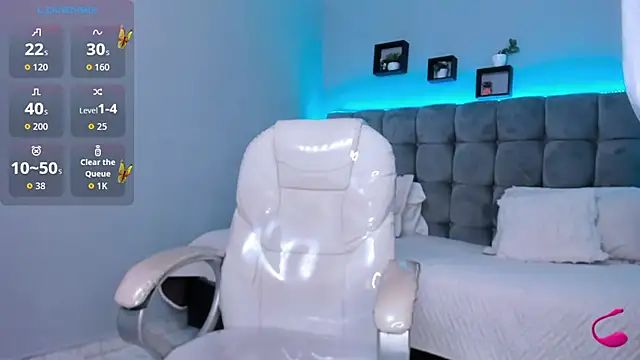 Snapshot of Thomas_moon chatting on 02-09-26, 12:42 Thomas moon online show from 02-09-26, 12:42