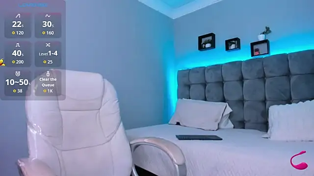 Snapshot of Thomas_moon chatting on 02-10-26, 12:31 Thomas moon online show from 02-10-26, 12:31