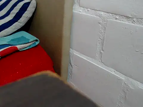 blondehotsquirt online show from 02-15-26, 09:44