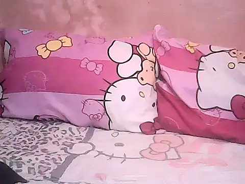 Snapshot of yummyasianxxx chatting on 10-27-25, 12:15 yummyasianxxx online show from 10-27-25, 12:15