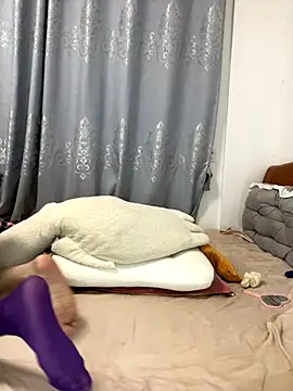 Z0E999 online show from 10-16-25, 04:52