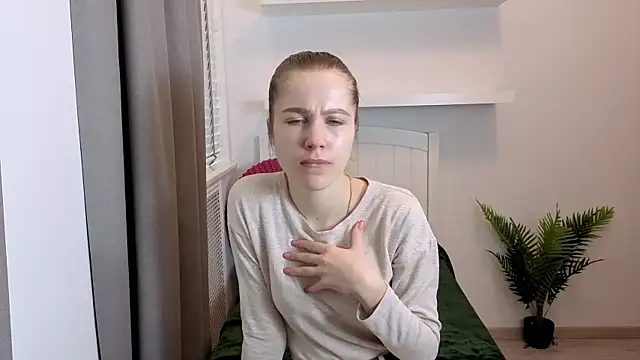 Snapshot of Spicy_Lexi chatting on 03-31-26, 06:03 Spicy Lexi online show from 03-31-26, 06:03