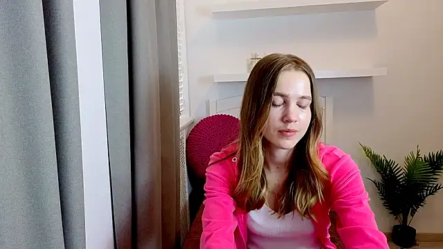 Snapshot of Spicy_Lexi chatting on 04-13-26, 06:08 Spicy Lexi online show from 04-13-26, 06:08