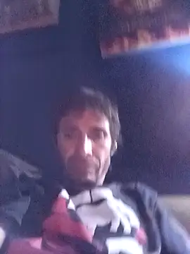 Snapshot of githot chatting on 10-26-25, 10:21 githot online show from 10-26-25, 10:21