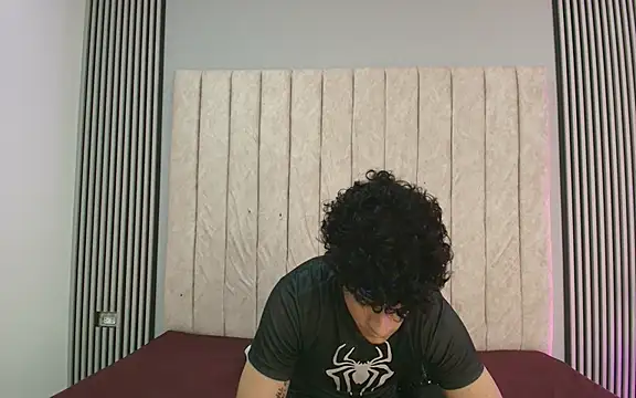 mikey banji online show from 09-10-25, 04:01