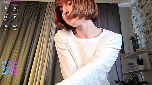 Snapshot of TheaCrockett chatting on 10-19-25, 09:10 TheaCrockett online show from 10-19-25, 09:10