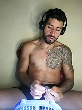 Alexsexygamer online show from 11-23-25, 01:05