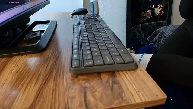 Terraelowen online show from 12-04-25, 11:30