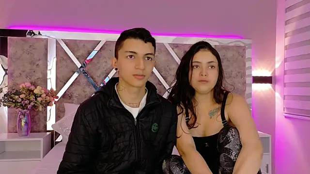 NickandAbby  online show from 11-24-25, 11:43