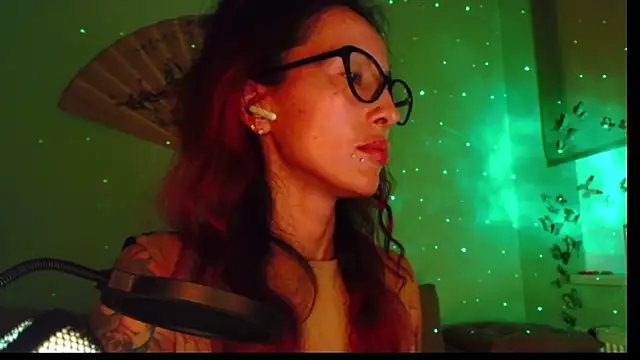 KiotoShine online show from 10-21-25, 03:35