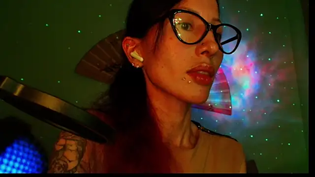 KiotoShine online show from 12-14-25, 06:45