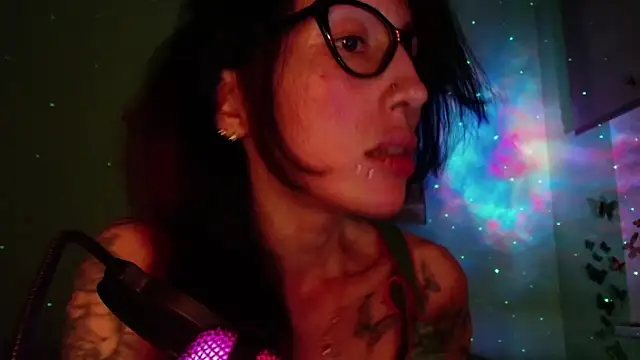 KiotoShine online show from 02-24-26, 05:00