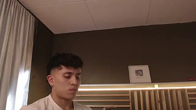 PaulEvens online show from 10-20-25, 01:11