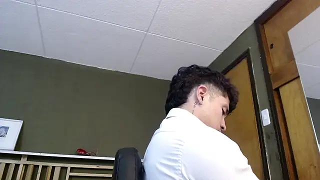 PaulEvens online show from 10-29-25, 01:02