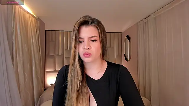 JadeMuller  online show from 10-03-25, 07:22